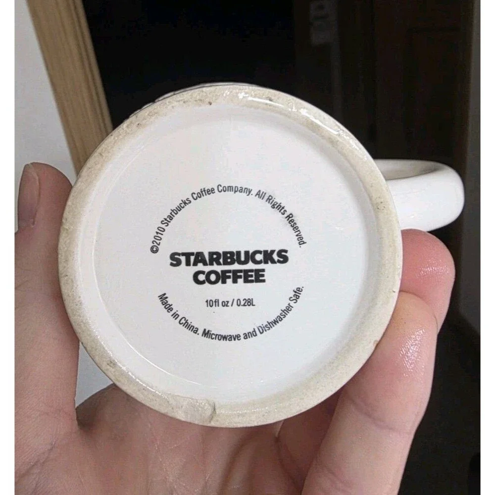 2010‎ Starbucks Coffee Mug Holiday Wish White Red 3D Cup Christmas 10 oz Tea Cup